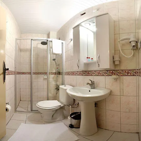 Otel Ozmen Old Town Kaleici Adult Only 2*