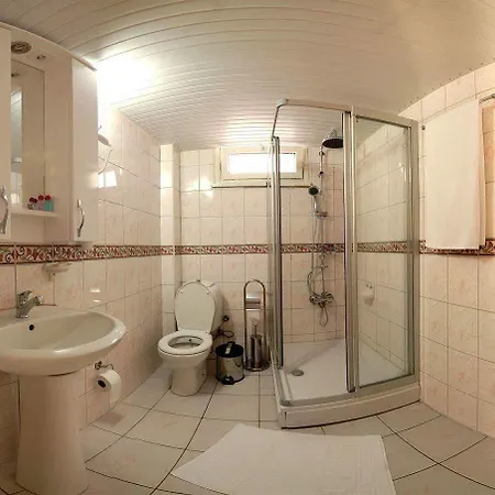Ozmen Old Town Kaleiçi Hotel 2*