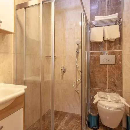 Ozmen Old Town Kaleici Adult Only Otel